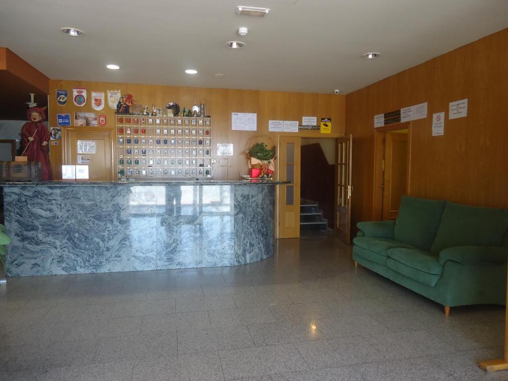 Hotel Restaurant Casa Miquel Alcarraz Bagian luar foto