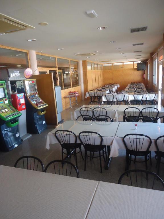 Hotel Restaurant Casa Miquel Alcarraz Bagian luar foto